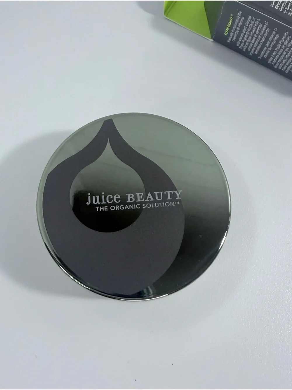 Juice Beauty light diffusing